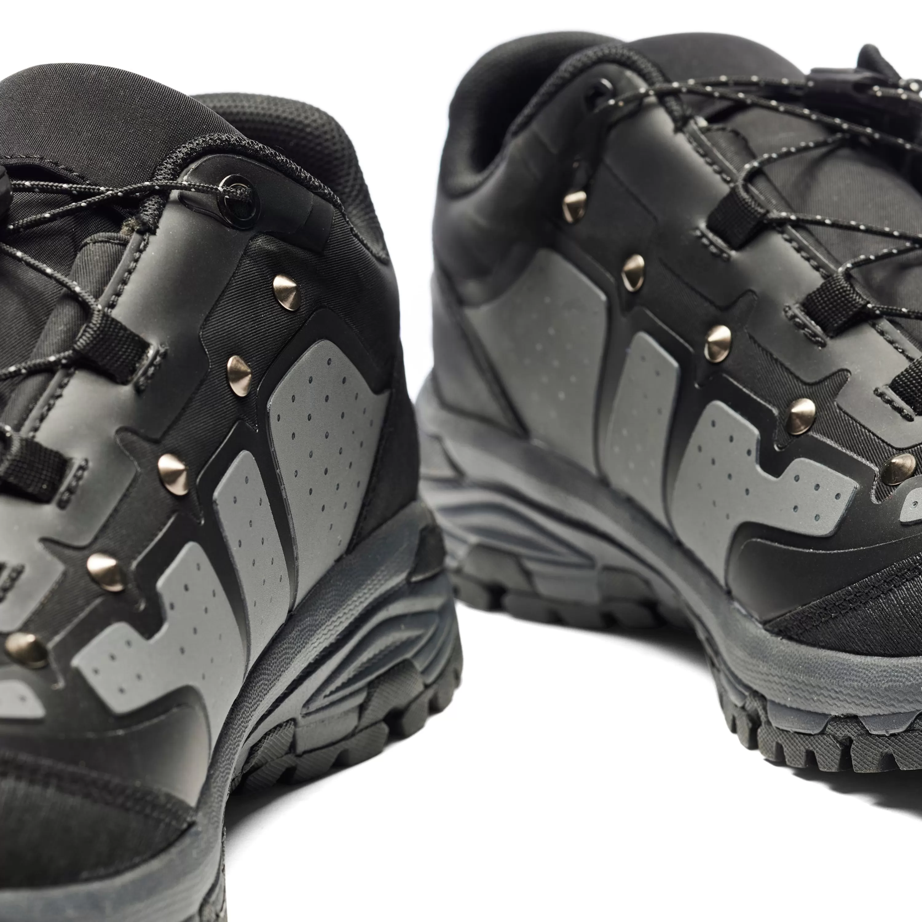 Lace Up>KOI footwear Wandering Spider Spiked Men's Hiking Shoes Grey